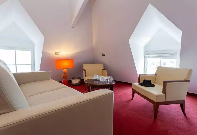 בית מלון כפרי Restaurant Famille Bourgeois  La Cote Des Monts Damnes