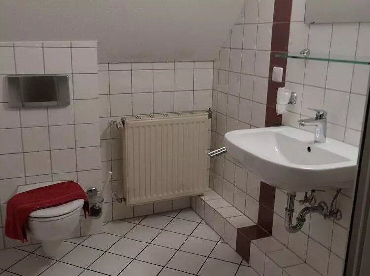 هتل Restaurant Petri Hof