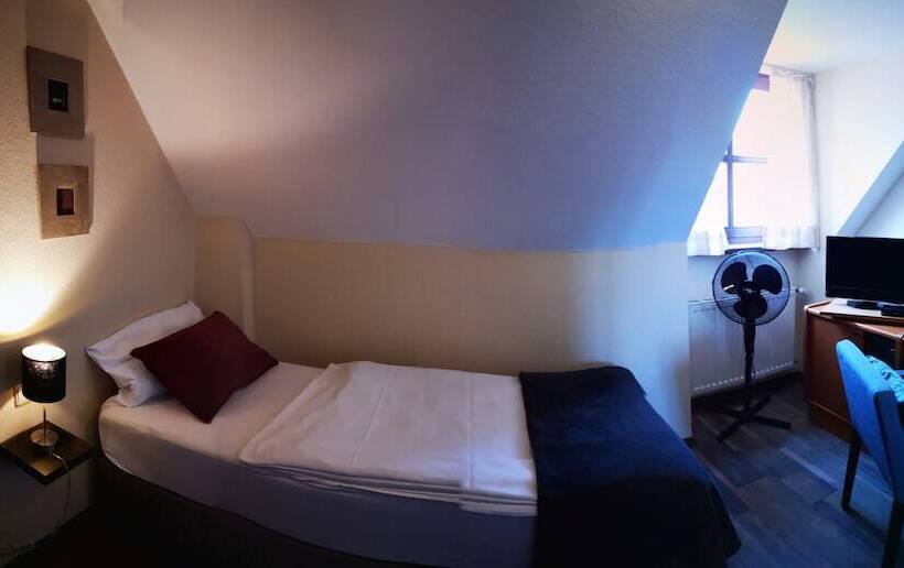 فندق Restaurant Petri Hof