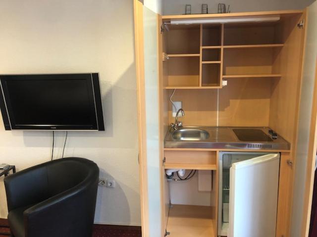 ホテル Saarland Lebach