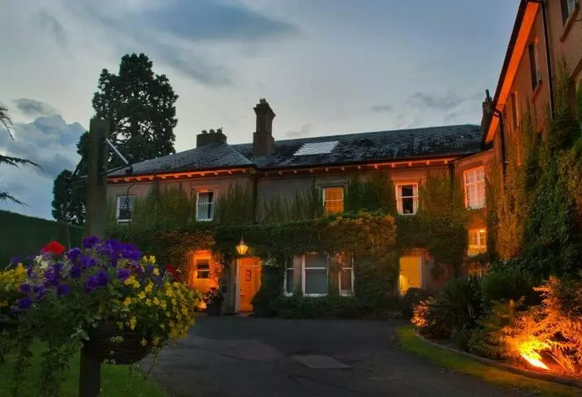 Отель St Andrews Town