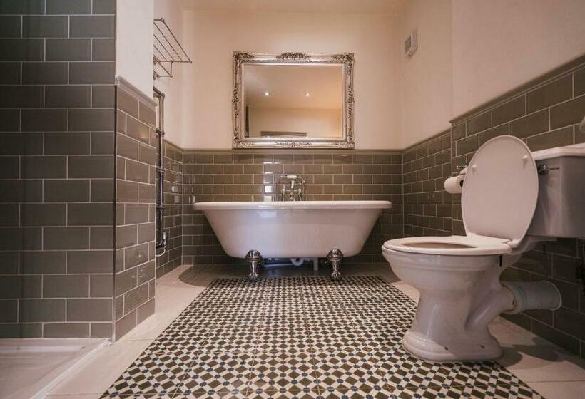 Отель St Andrews Town