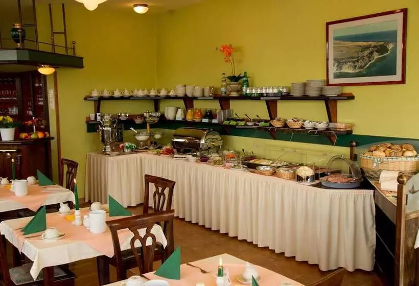 Отель Stranddistel Rügen