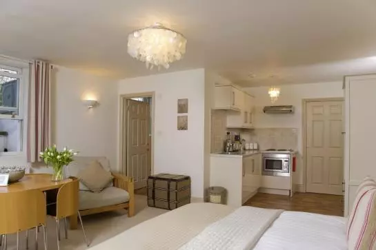 בית מלון כפרי The Cheltenham Townhouse And Apartments