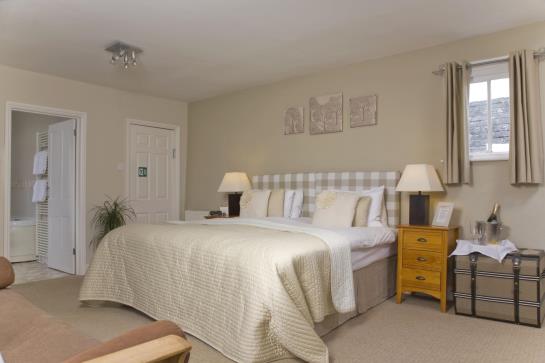 Отель The Cheltenham Townhouse And Apartments