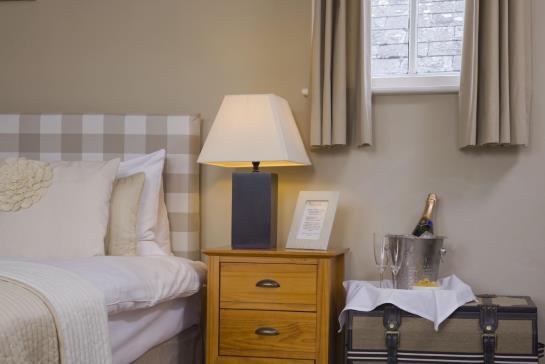 Отель The Cheltenham Townhouse And Apartments