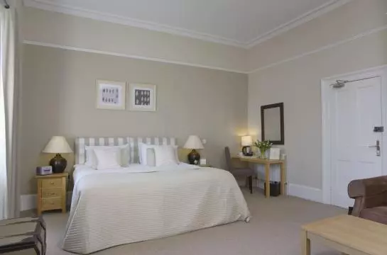 בית מלון כפרי The Cheltenham Townhouse And Apartments