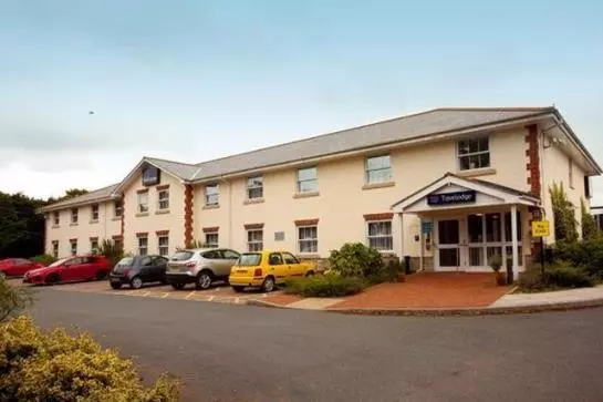Отель Travelodge Plymouth Roborough