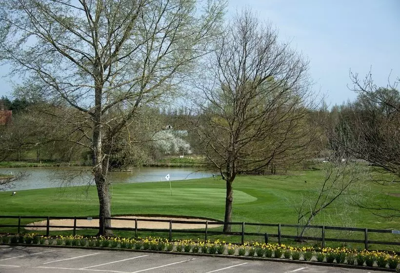 Hotelli Weald Of Kent Golf Course And
