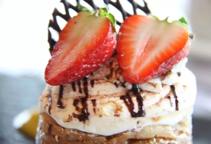 Hotelli Weald Of Kent Golf Course And