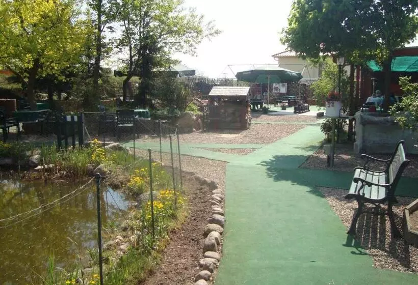 Pensionat Gasthof Goldener Hahn