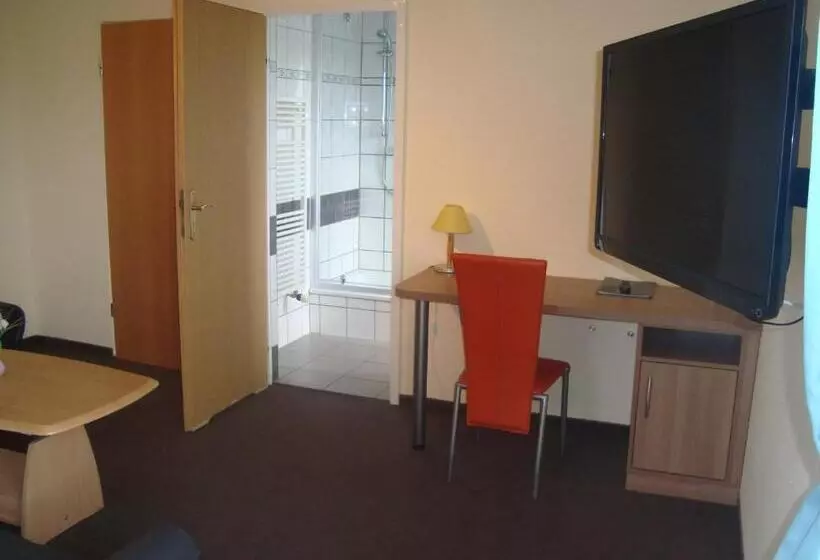 Pensionat Gasthof Goldener Hahn