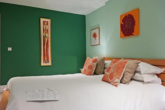 Пансион Patricks With Rooms