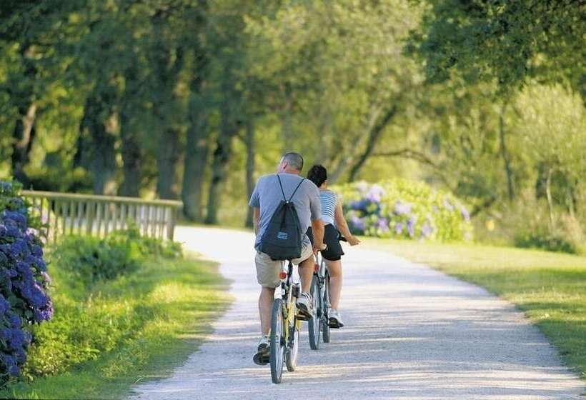 إقامة Lancelot & Spa   Domaine Du Roi Arthur