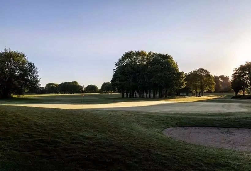 Residenza Lancelot & Spa Domaine Du Roi Arthur