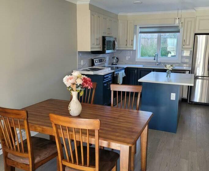 Brand New Cozy 2 Bedrooms Townhouse