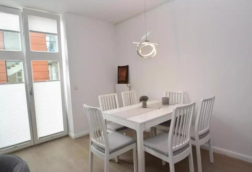 Fewo1846   Zweite Heimat   Moderne 2 Zimmerwohnung Mit Sonnigem Balkon In Der Marina Sonwik