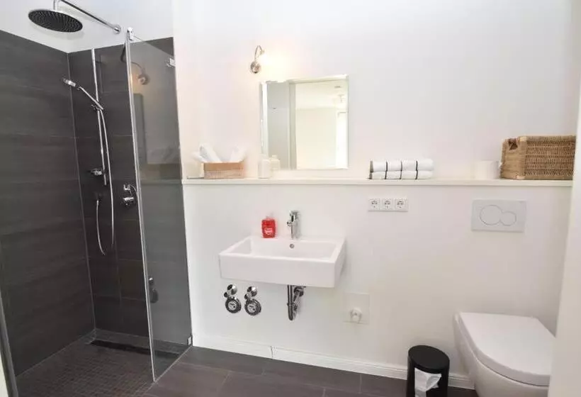 Fewo1846   Zweite Heimat   Moderne 2 Zimmerwohnung Mit Sonnigem Balkon In Der Marina Sonwik