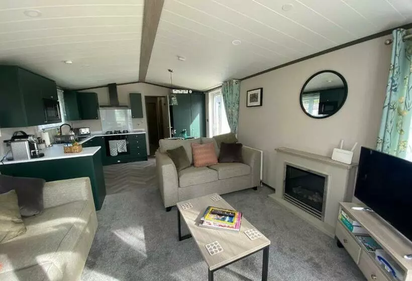 Teviotdale Lodge At Lilliardsedge Holiday Park