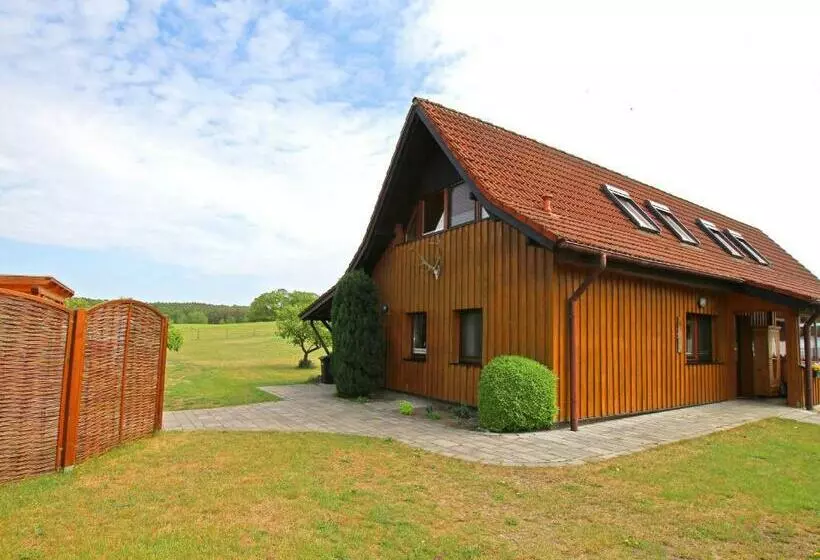 Ferienwohnungen Zislow See 11090