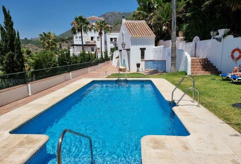 Frigiliana Apartment