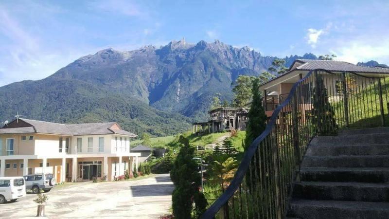 בית מלון כפרי Dream World Resort