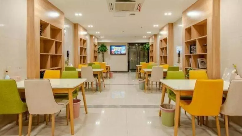 Hotelli Greentree Inn Hefei Changjiang West Road Zhenxing Road Subway Station Jiaqiao Yueshan International