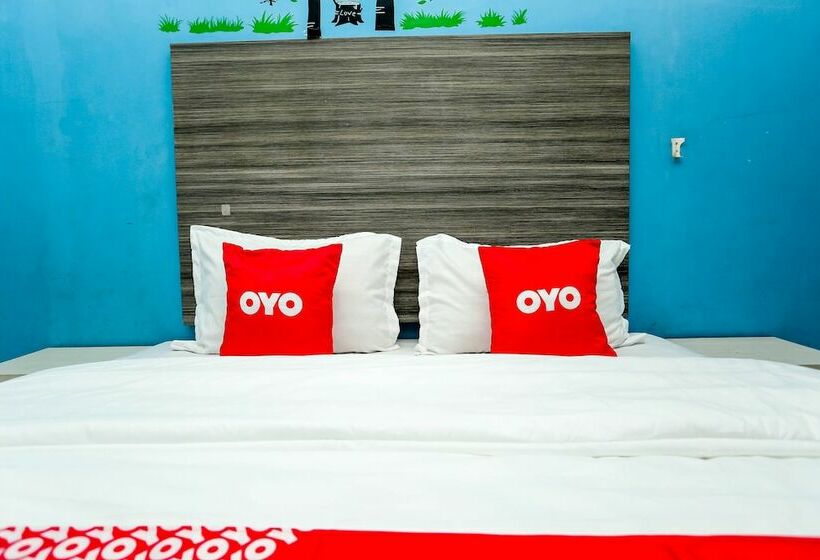 호텔 Pulau Laut Guest House By Oyo Rooms