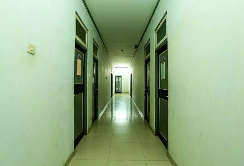 هتل Pulau Laut Guest House By Oyo Rooms