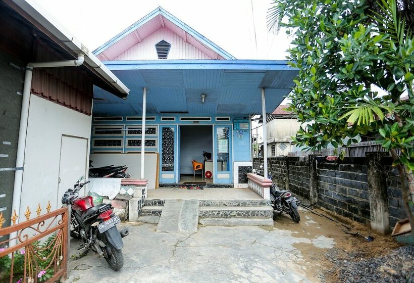 호텔 Pulau Laut Guest House By Oyo Rooms