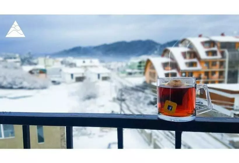 Glass House Bakuriani