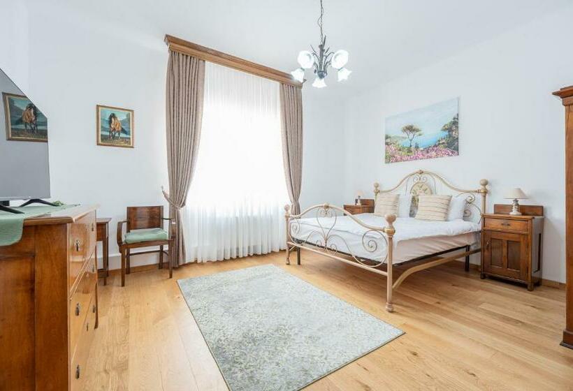 پانسیون Casa Bella