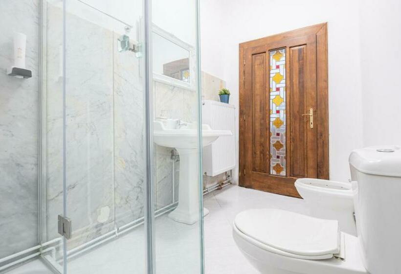 پانسیون Casa Bella