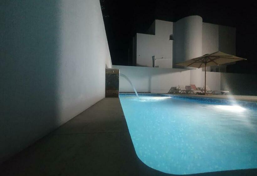 Villa De Luxe Avec Piscine Sans Vis à Vis Midoun