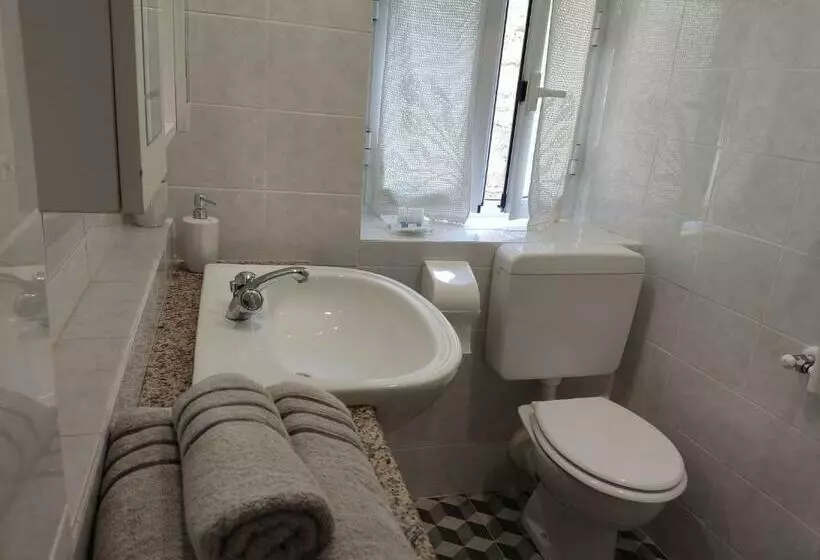 Aamiaismajoitus (B&B) La Fortezza Di Gavi