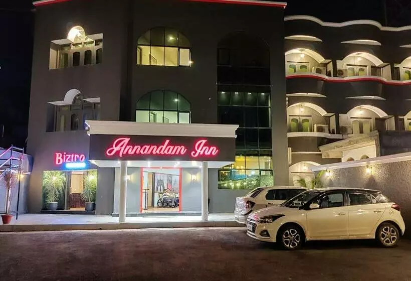 Hotelli Annandam Inn