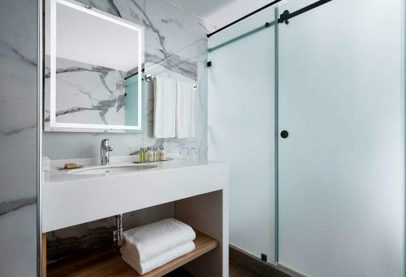 Otel Hilton Garden Inn Samarkand