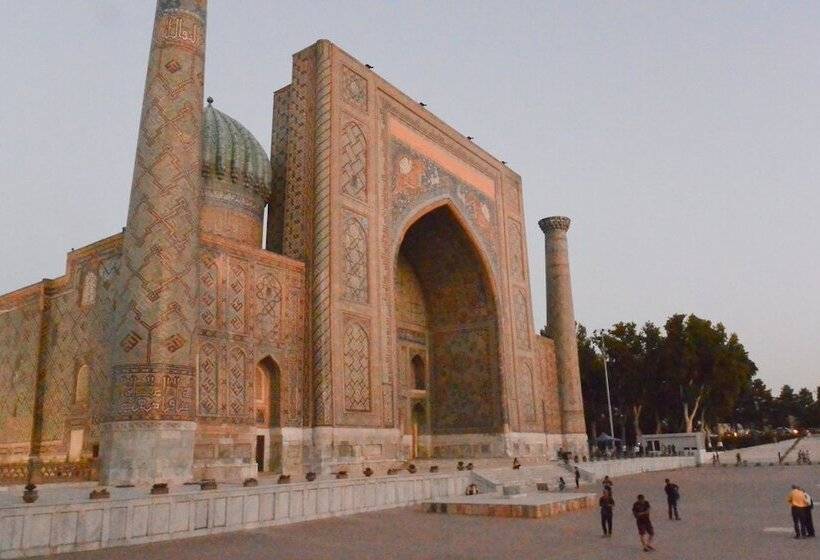 Otel Hilton Garden Inn Samarkand