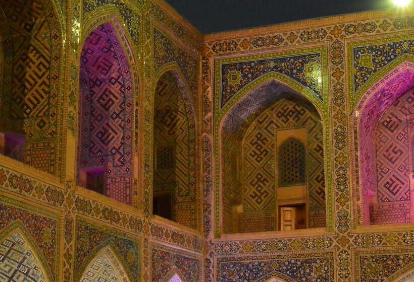 Otel Hilton Garden Inn Samarkand