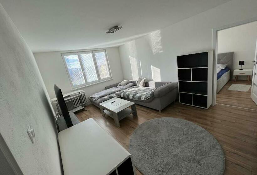 Self Check  Brand New Apartment White Diamond