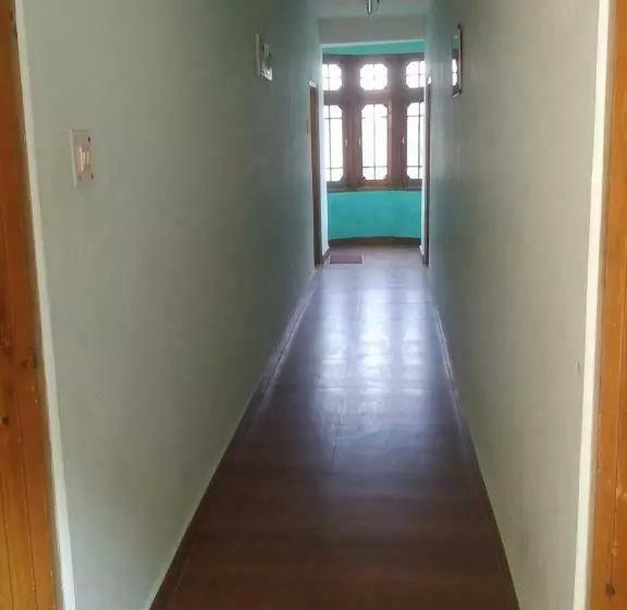 Majatalo Kuki Guest House Bharmour Mean Bazzar