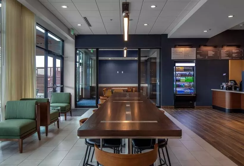 ホテル Courtyard By Marriott Conway