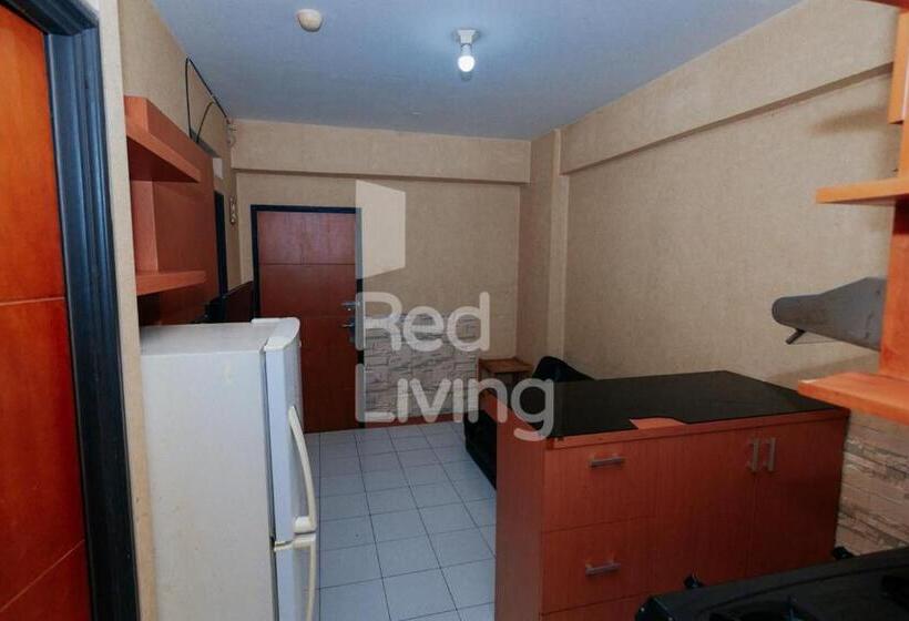 ホテル Redliving Apartemen Casablanca East Residence   Kayla Property Tower B