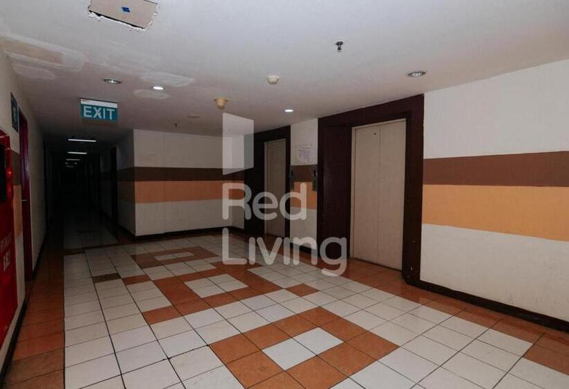 ホテル Redliving Apartemen Casablanca East Residence   Kayla Property Tower B
