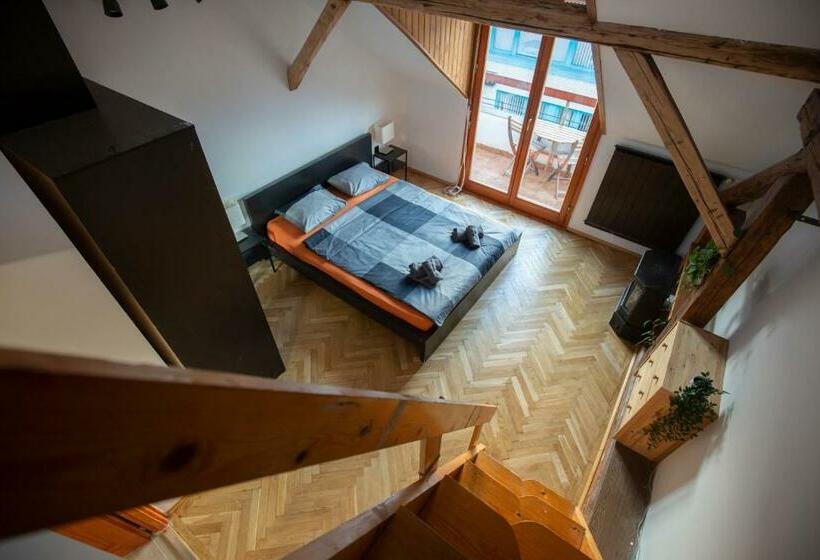 Spacious 2br Flat In The Centre With The Best View