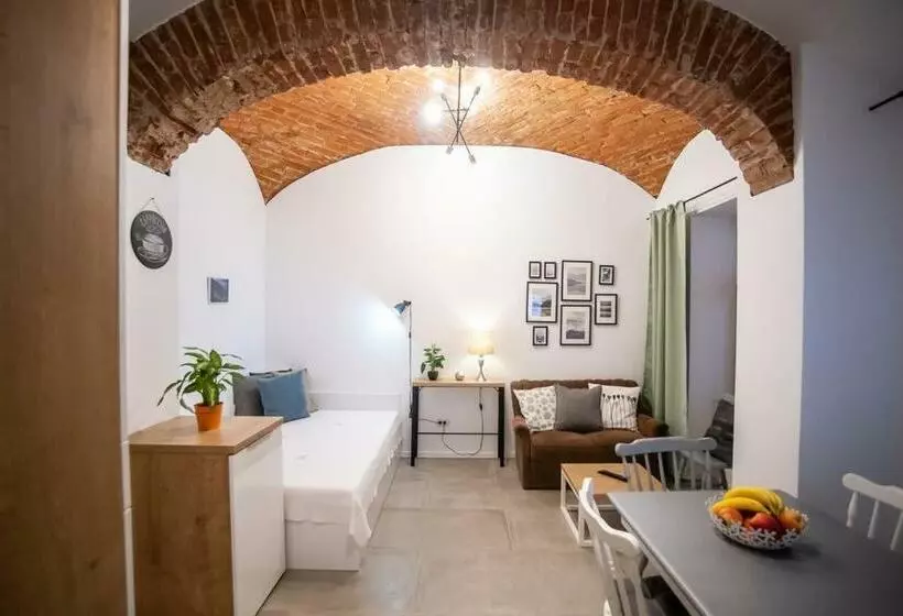 Art & Cozy Apartments