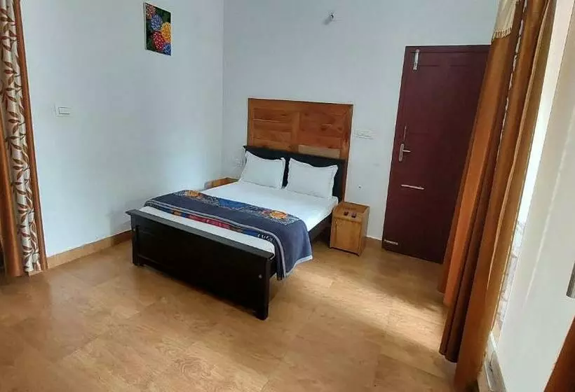 Aamiaismajoitus (B&B) Misty Morning Resorts Wayanad