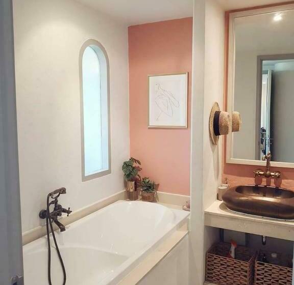 Chelona Beachfront Huahin