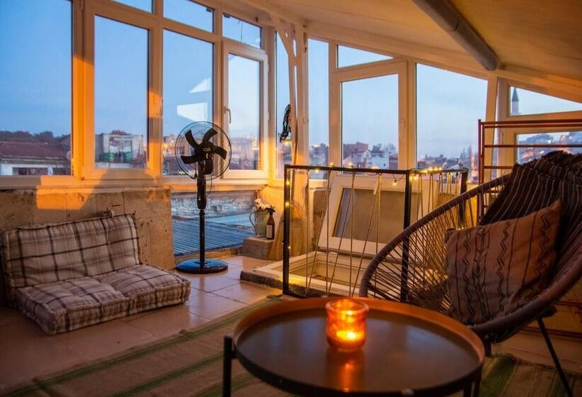 Eco Friendly House With Authentic Design In Urla