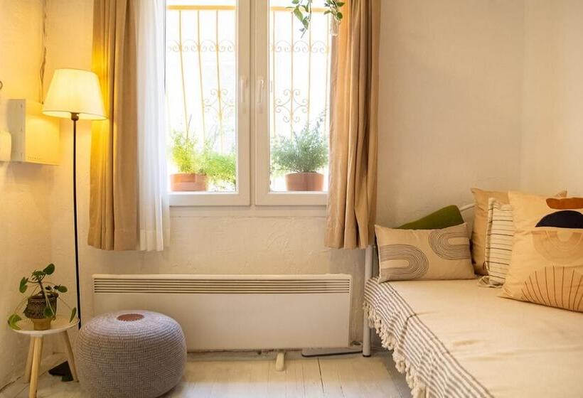 Eco Friendly House With Authentic Design In Urla